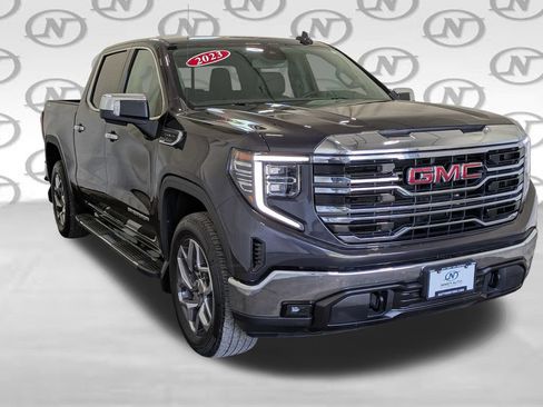 Used 2023 GMC Sierra 1500 SLT w/ SLT Convenience Package AWD/4WD image 24