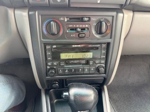 Used 2001 Subaru Forester S image 26