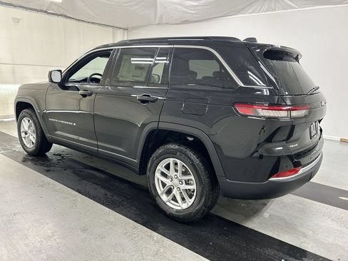 New 2026 Jeep Grand Cherokee Laredo X AWD/4WD image 6