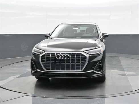 New 2025 Audi Q3 2.0T Premium image 2