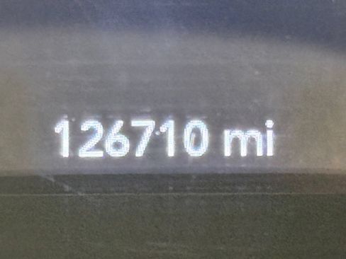 Used 2020 Jeep Cherokee Latitude FWD image 18