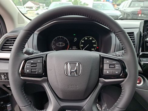 New 2026 Honda Odyssey EX-L image 9