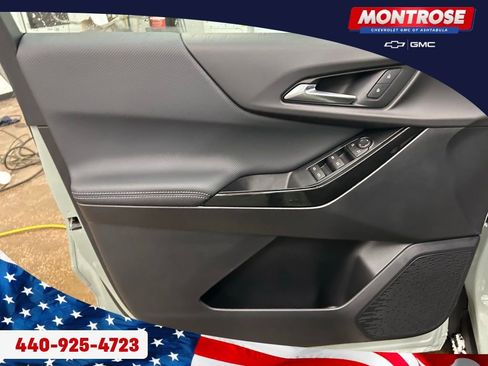 New 2026 Chevrolet Equinox LT w/ Safety and Technology Package image 9