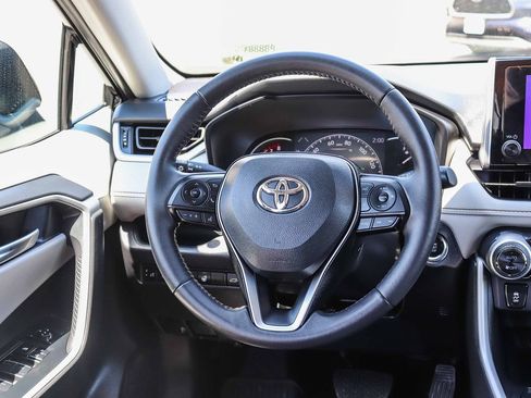 Certified 2025 Toyota RAV4 XLE w/ Convenience Package FWD image 18