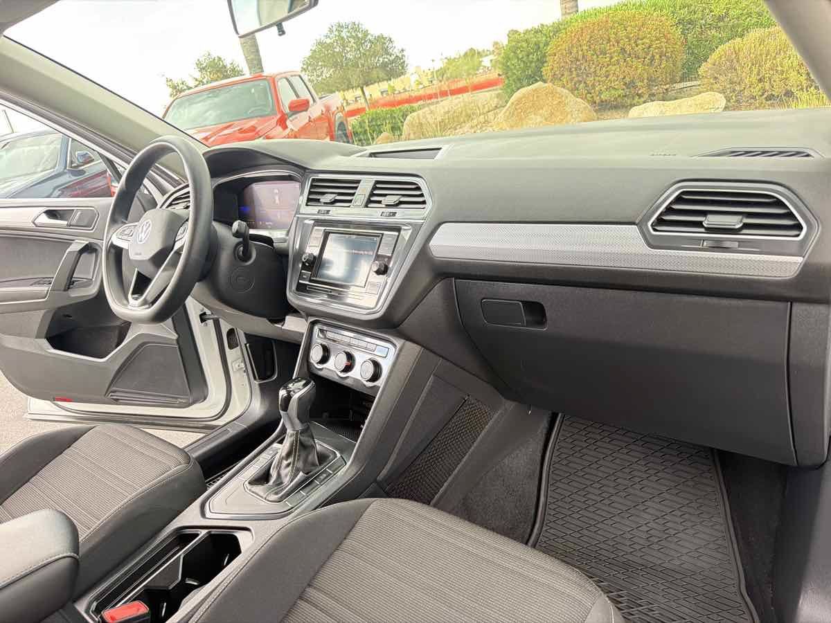 Used 2022 Volkswagen Tiguan S FWD image 19