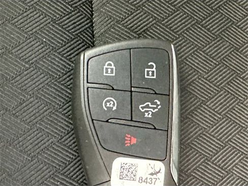 Used 2024 Chevrolet Silverado 1500 LT image 15