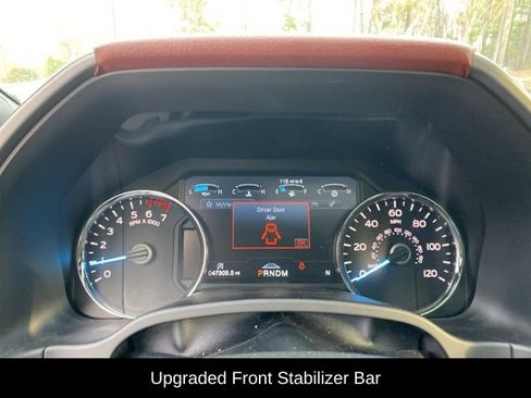 Used 2018 Ford F150 Platinum w/ Equipment Group 701A Luxury image 11