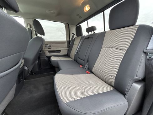 Used 2012 RAM 1500 Big Horn w/ Luxury Group image 14