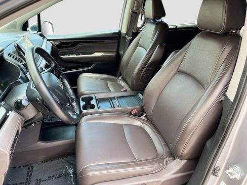 Used 2023 Honda Odyssey Touring image 21