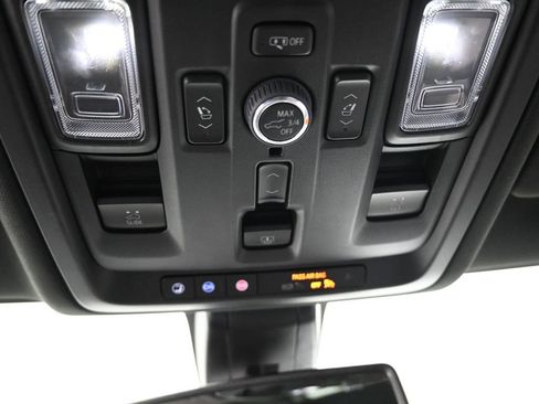 Used 2022 GMC Yukon Denali w/ Max Trailering Package image 20