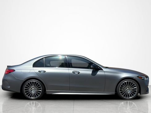 Used 2022 Mercedes-Benz C 300 Sedan image 5