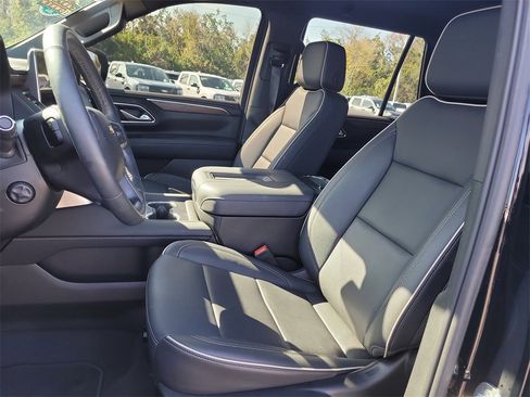 Used 2024 Chevrolet Tahoe Premier image 18