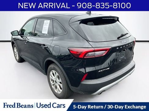 Certified 2025 Ford Escape Active AWD/4WD image 6