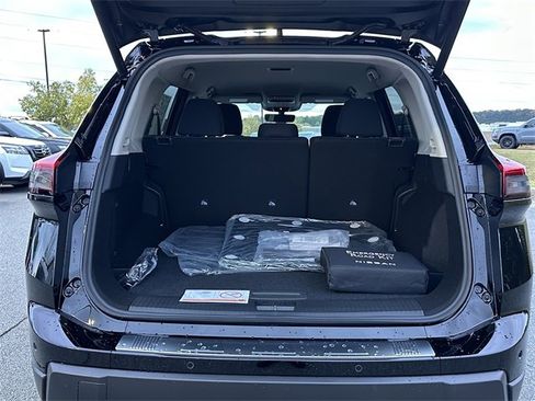 New 2026 Nissan Rogue SV image 13