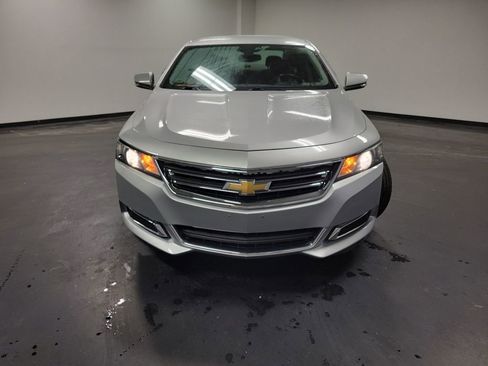 Used 2017 Chevrolet Impala LT image 2