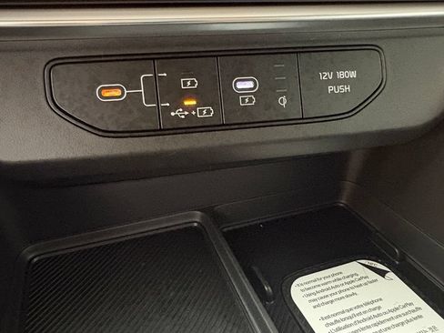 New 2026 Kia Carnival SX Prestige FWD image 33