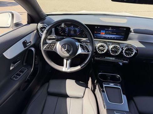 Used 2025 Mercedes-Benz CLA 250 4MATIC image 22