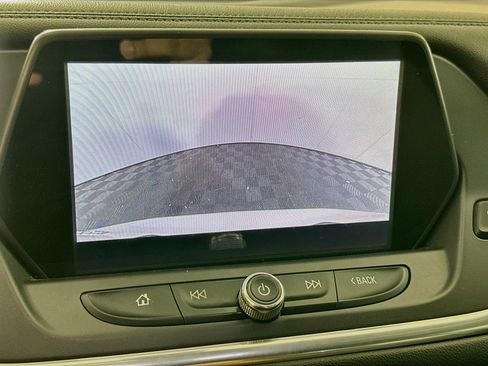 Used 2020 Chevrolet Blazer LT FWD image 21