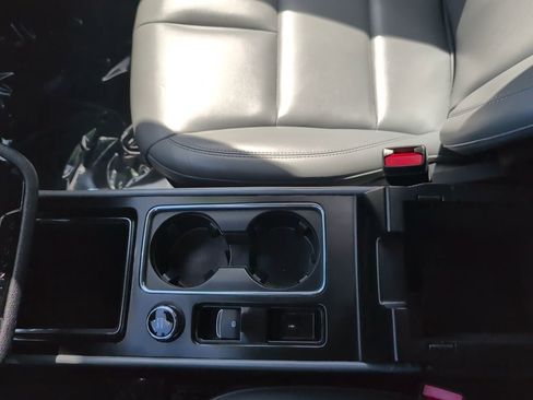 Used 2021 Lincoln Corsair FWD image 18