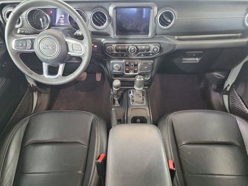 Used 2023 Jeep Wrangler Unlimited Sahara AWD/4WD image 14