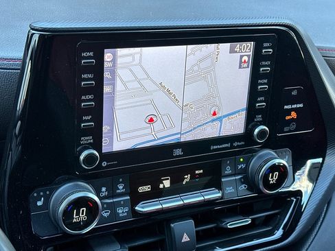 Certified 2022 Toyota Highlander XSE image 45