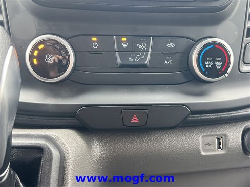 Used 2025 Ford Transit 250 148 Medium Roof image 9