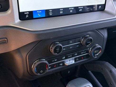 Used 2025 Ford Bronco Outer Banks w/ Sasquatch Package AWD/4WD image 6