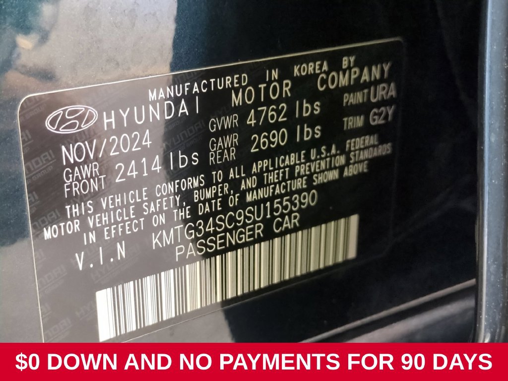 Used 2025 Genesis G70 2.5T RWD image 32