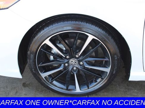 Used 2020 Toyota Camry XSE image 11