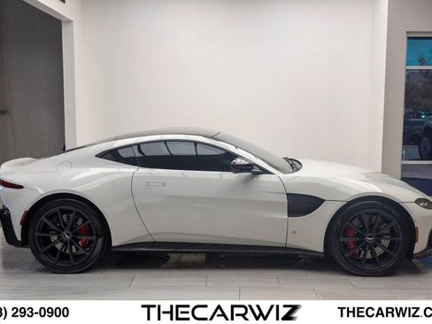 Used 2019 Aston Martin V8 Vantage Coupe RWD image 23