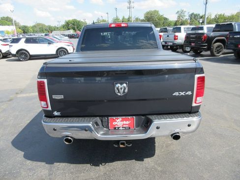 Used 2017 RAM 1500 Laramie w/ Convenience Group AWD/4WD image 8