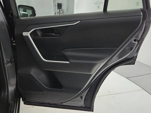 Certified 2021 Toyota RAV4 LE FWD image 19