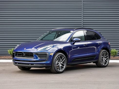New 2026 Porsche Macan image 1
