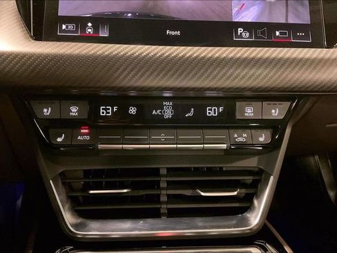 Used 2023 Audi e-tron GT Prestige w/ Prestige Package AWD/4WD image 31