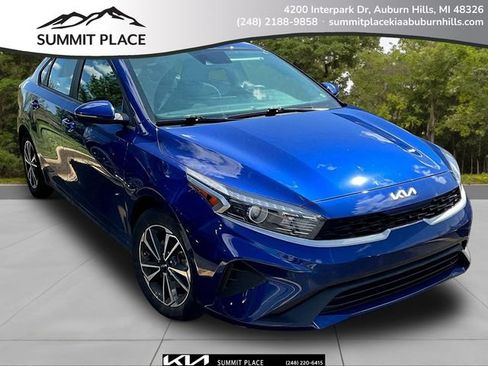 Certified 2024 Kia Forte LXS w/ LXS Technology Package FWD image 1