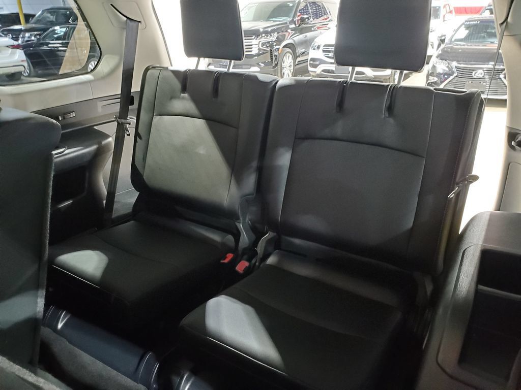 Used 2019 Toyota 4Runner SR5 Premium RWD image 38