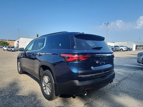 Used 2023 Chevrolet Traverse LT AWD/4WD image 3