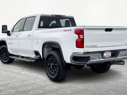 Used 2023 Chevrolet Silverado 2500 LT image 10