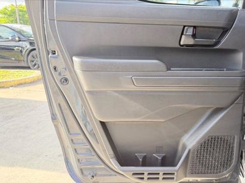 Used 2025 Toyota Tacoma SR image 13