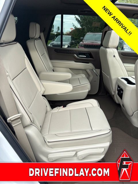 Used 2026 GMC Yukon Denali w/ Sun & Power Step Package AWD/4WD image 6