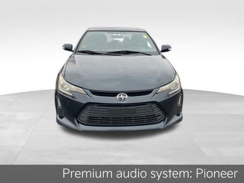 Used 2015 Scion tC image 2
