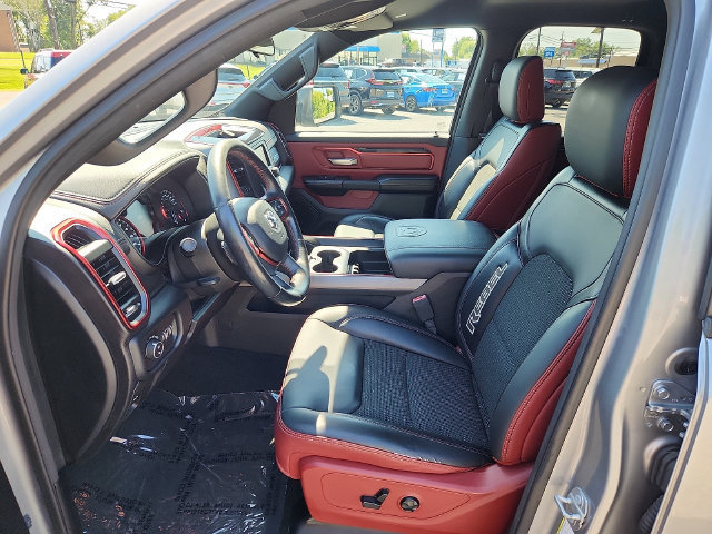 Used 2019 RAM 1500 Rebel AWD/4WD image 14