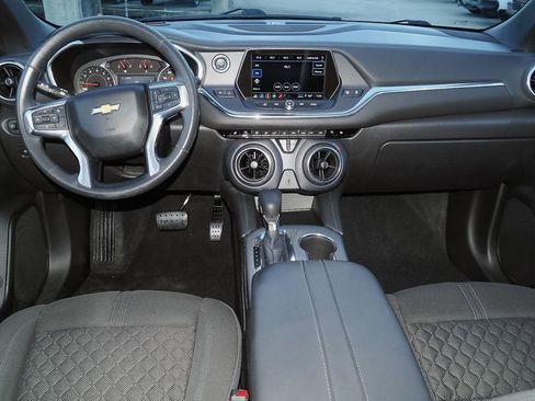 Certified 2022 Chevrolet Blazer LT image 11