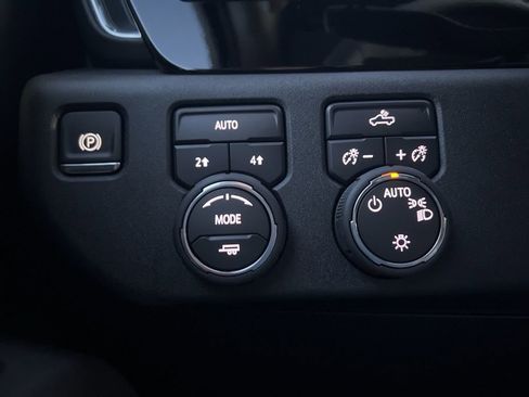 New 2026 Chevrolet Silverado 1500 LT image 16