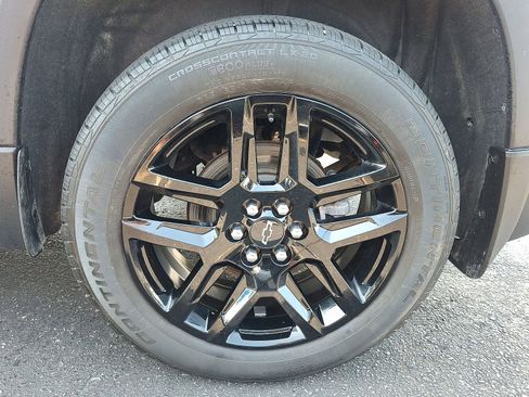 Certified 2023 Chevrolet Traverse LT w/ LPO, Floor Liner Package image 38