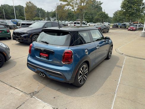 Used 2024 MINI Cooper S FWD image 4