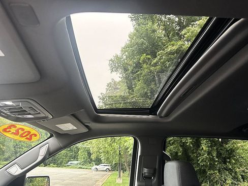 Used 2015 Toyota 4Runner SR5 Premium AWD/4WD image 19