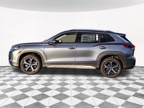 New 2026 Volkswagen Tiguan SE AWD/4WD image 19