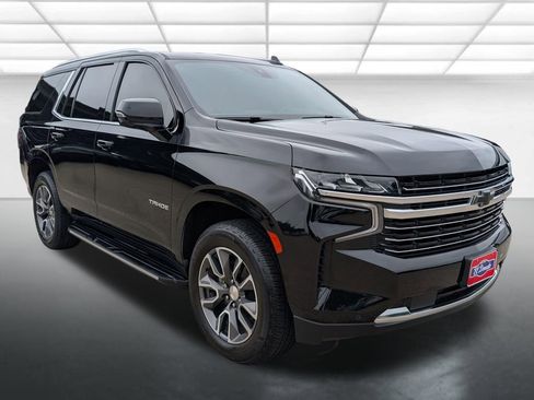 Certified 2021 Chevrolet Tahoe LT w/ LT Signature Plus Package RWD image 1