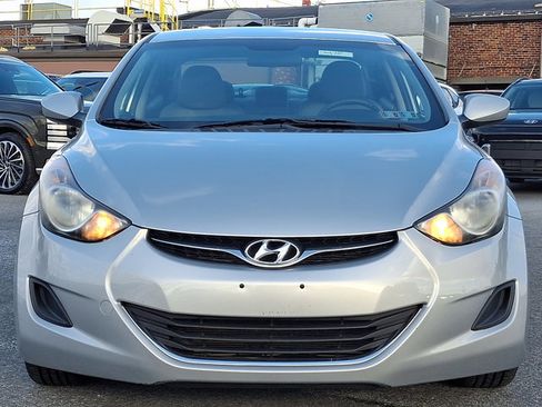 Used 2011 Hyundai Elantra GLS w/ Preferred Equipment Pkg 3 image 2